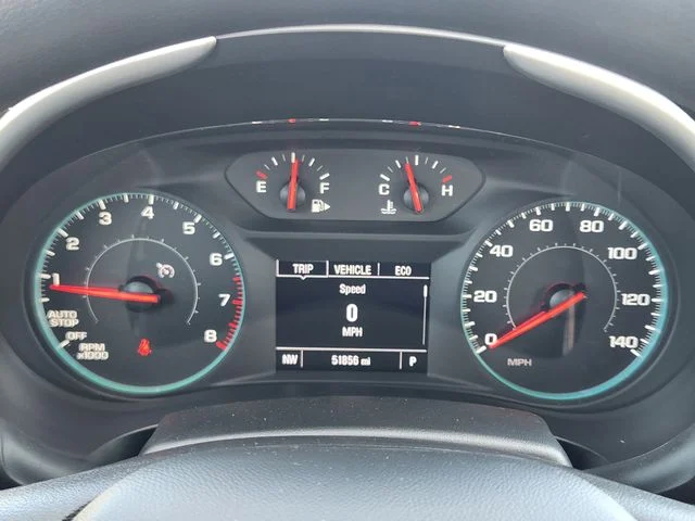 Used 2024 Summit White Chevrolet LT image 16