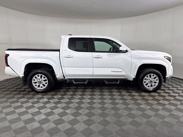 Certified Used 2025 Ice Toyota SR5 image 2