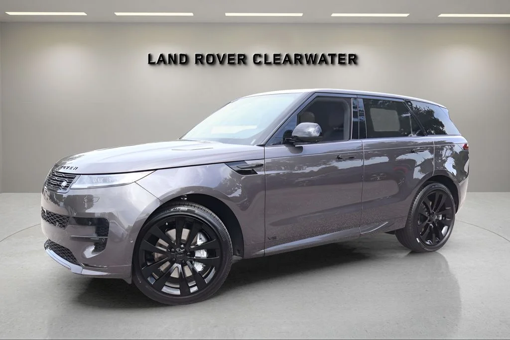 New 2026 Charente Grey Land Rover Dynamic SE image 1