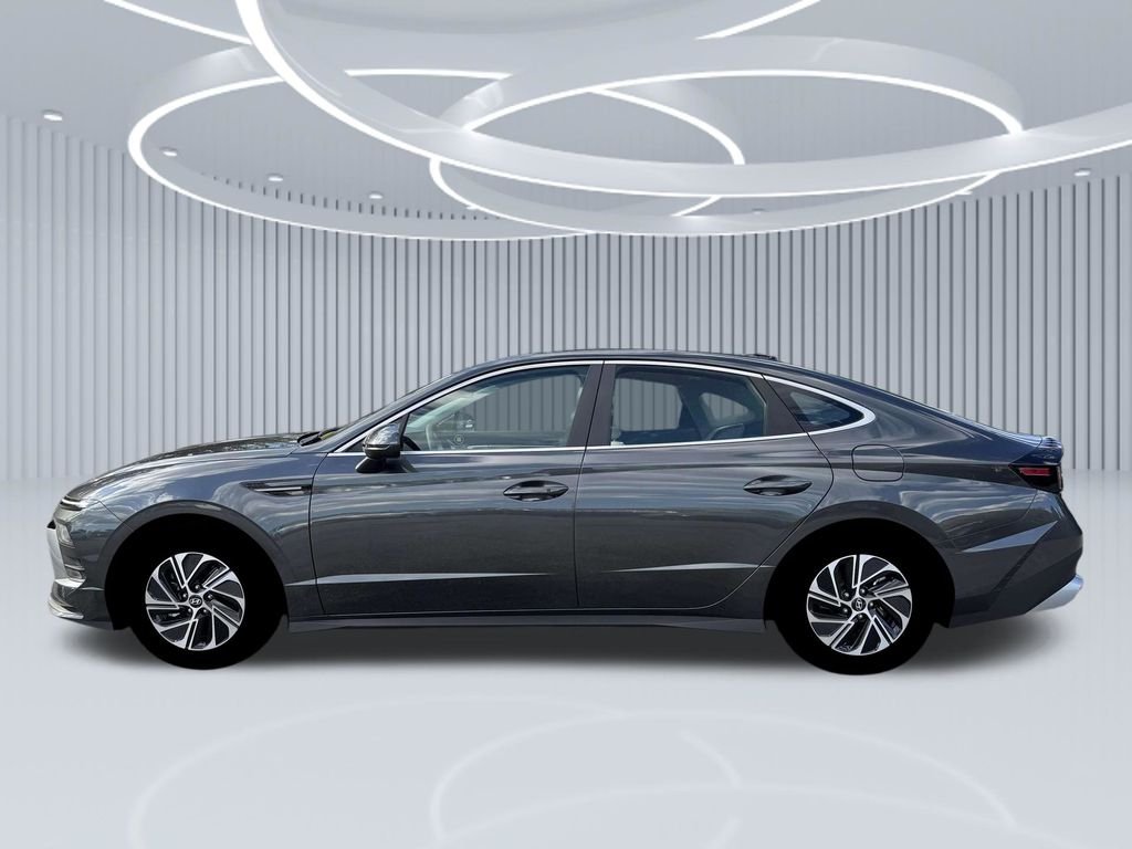New 2026 Gray Hyundai Blue image 22