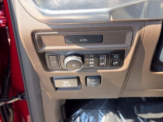 New 2026 Ruby Red Metallic Tinted Clearcoat Ford King Ranch® image 28