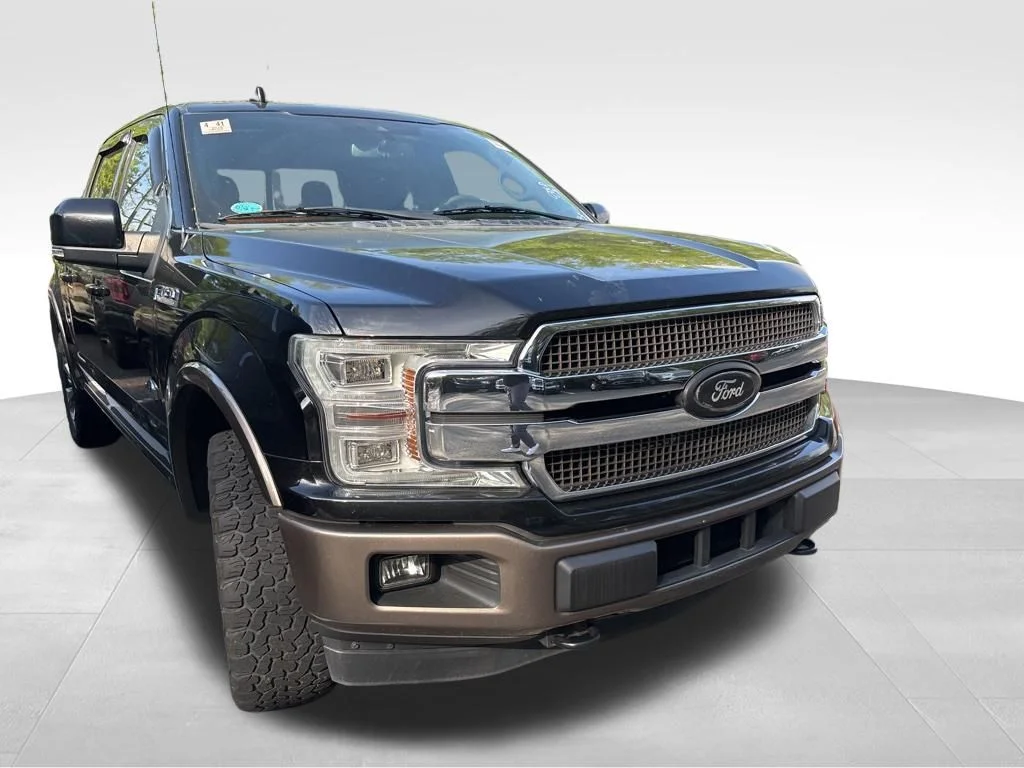 Used 2018 Gray Ford King Ranch image 11