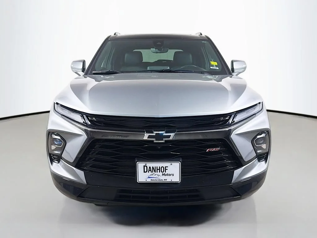 Used 2023 Sterling Gray Metallic Chevrolet RS image 2
