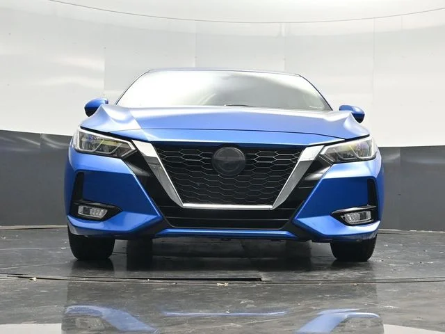 Used 2022 Blue Nissan SV image 53