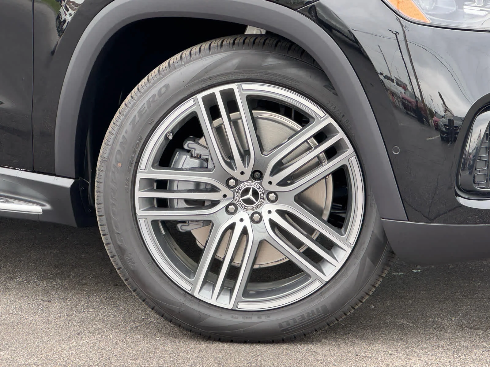New 2026 Obsidian Black Metallic Mercedes-Benz GLS 450 image 2