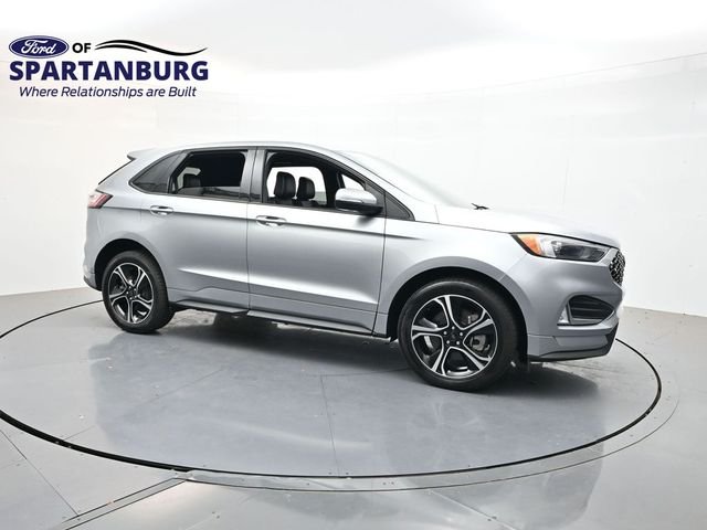 Used 2023 Silver Ford ST image 1
