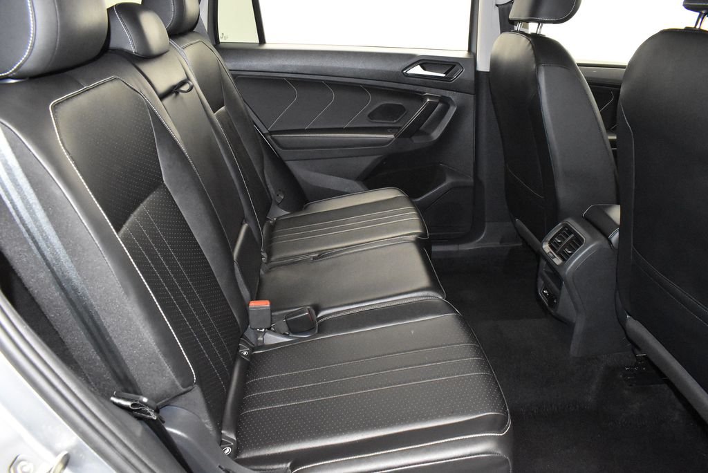 Used 2024 Gray Volkswagen 2.0T Wolfsburg Edition image 29