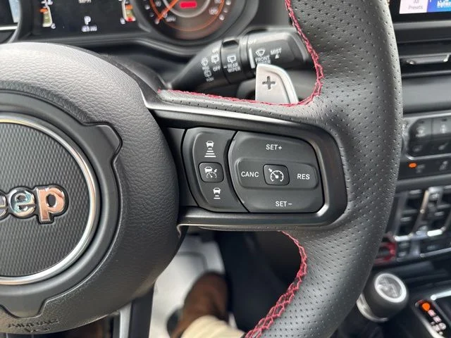 New 2026 White Jeep Moab 392 image 38