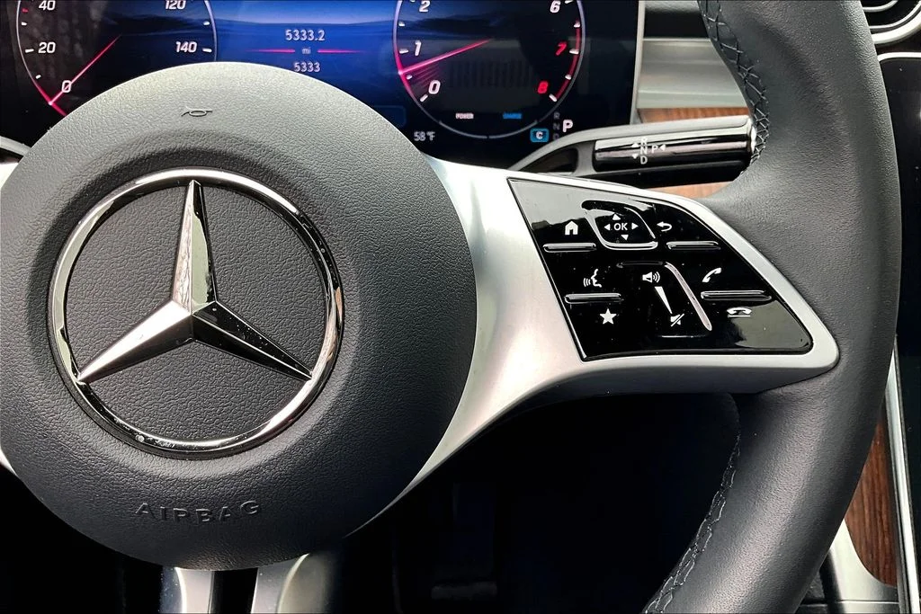 2025 Mercedes-Benz C-Class Sedan C 300 - Photo 21
