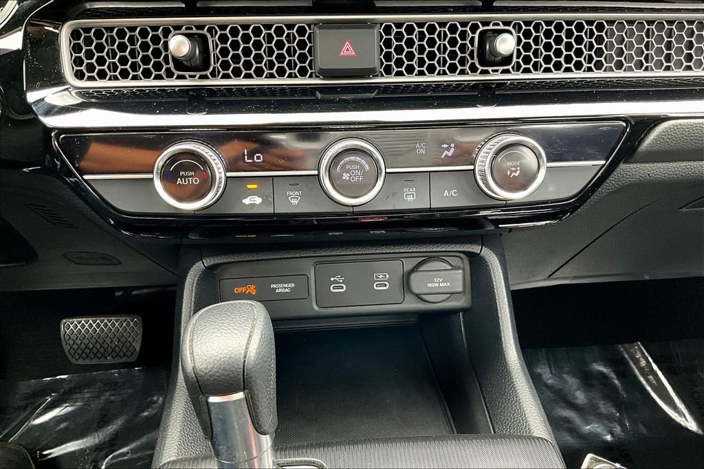 Used 2025  Honda LX image 14