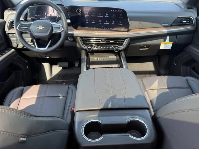 New 2026 Black Chevrolet High Country image 9