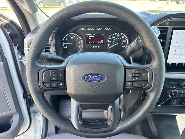 New 2026 Oxford White Ford XL image 22