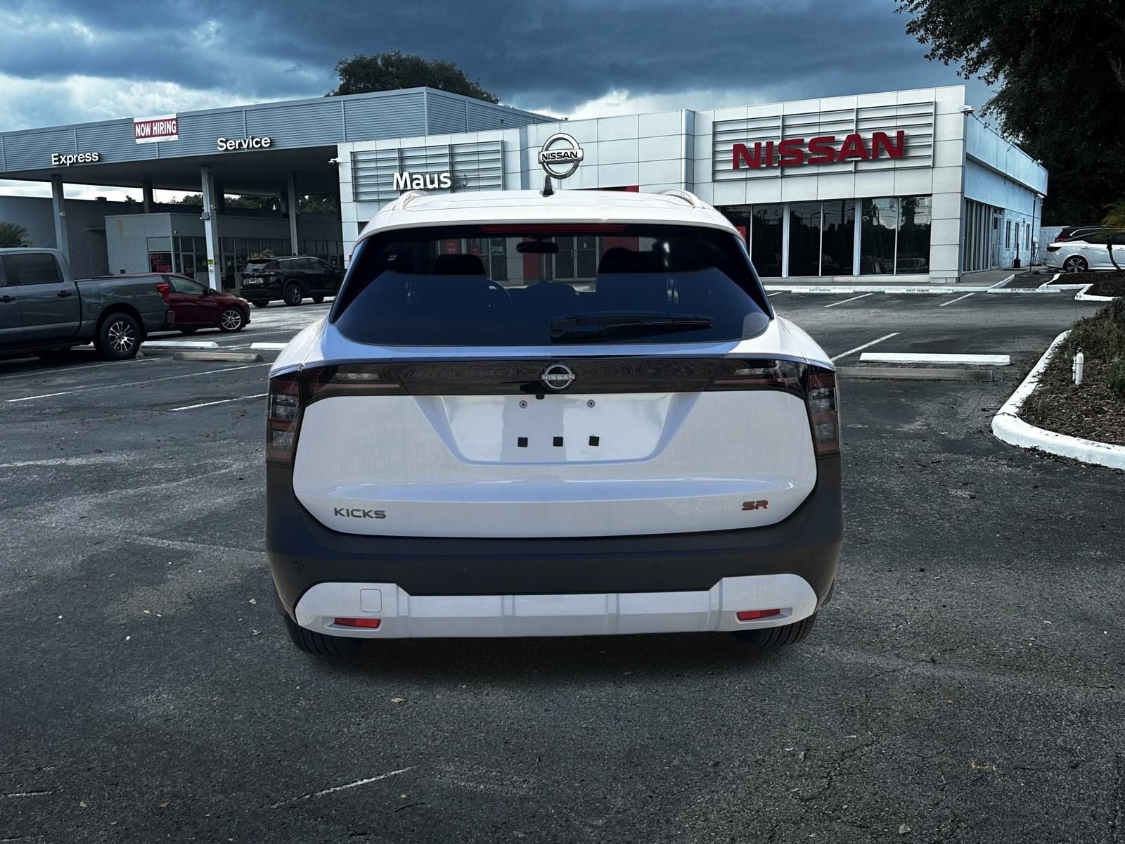 New 2026 Nissan Kicks SR 4D Sport Utility