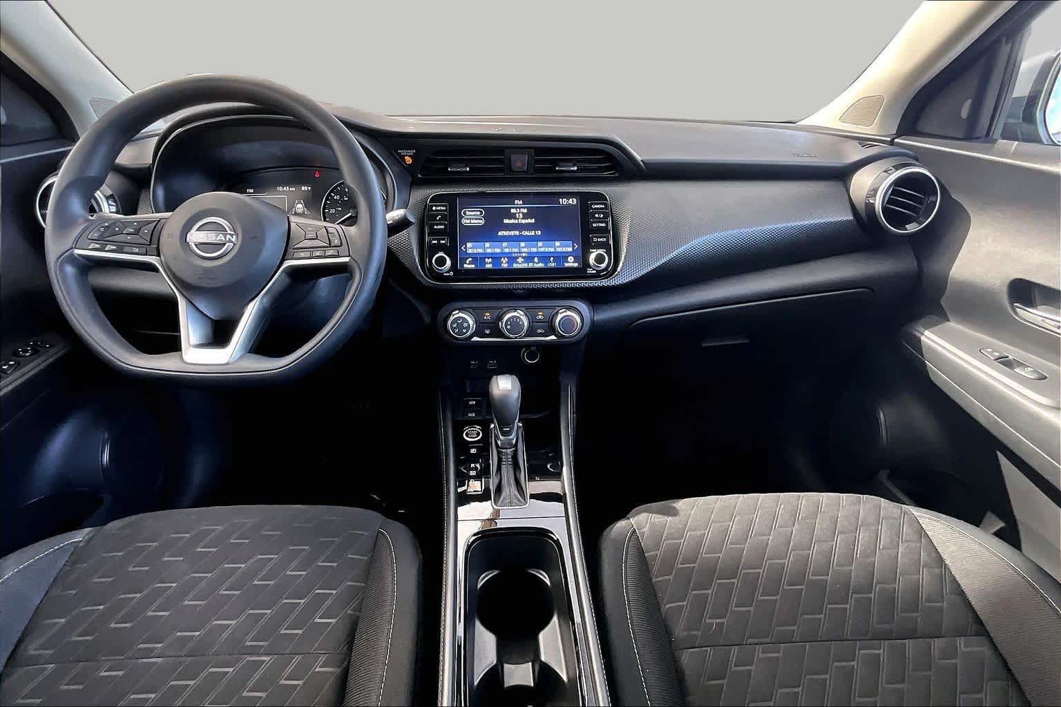 Used 2023 Boulder Gray Pearl Nissan SV image 15