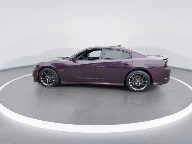 Used 2022 Purple Dodge R/T Scat Pack image 5