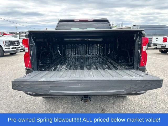 Used 2021 Black Chevrolet Custom image 16