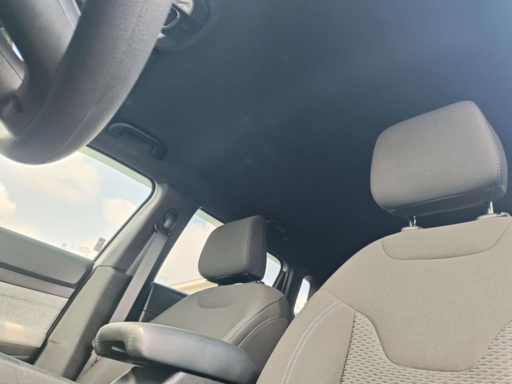 Used 2025 Silver Jeep Sport image 25