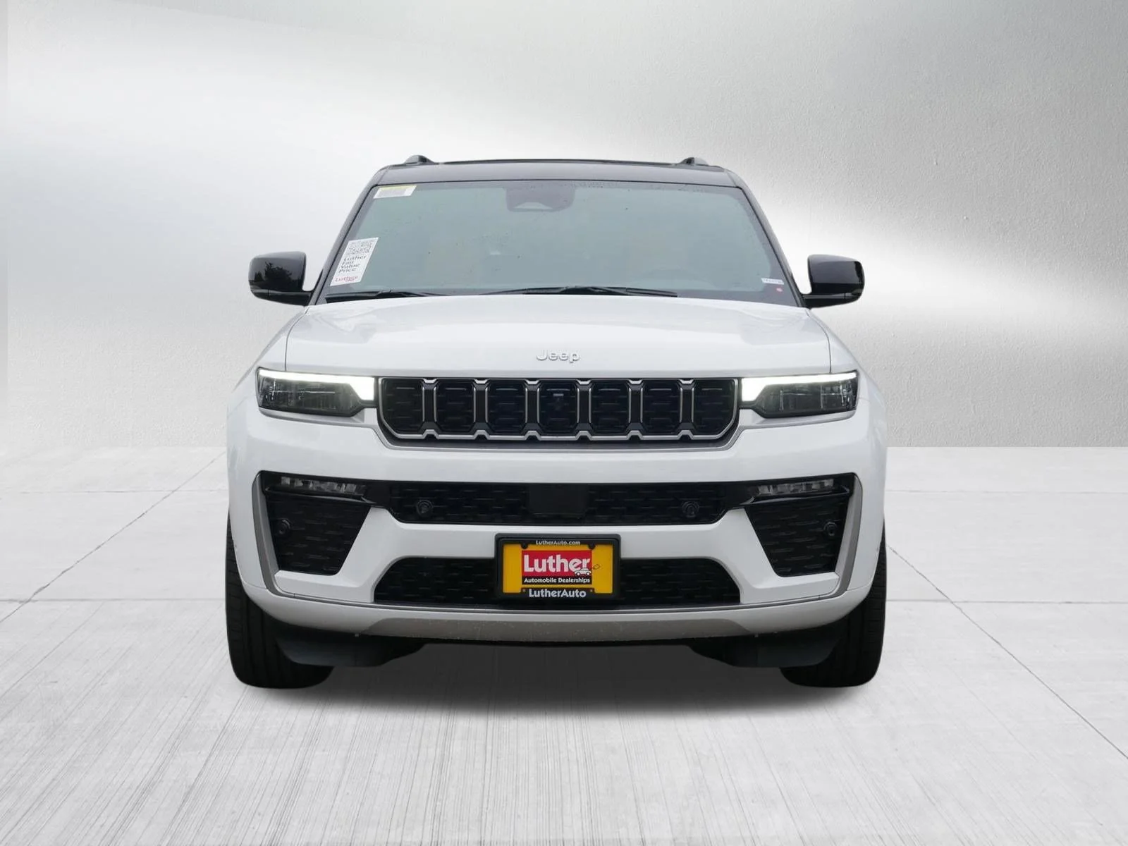 New 2026 Bright White Clear-Coat Exterior Paint Jeep Summit image 2