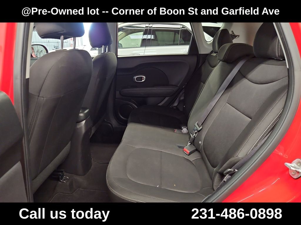 Used 2019 Red Kia Base image 26
