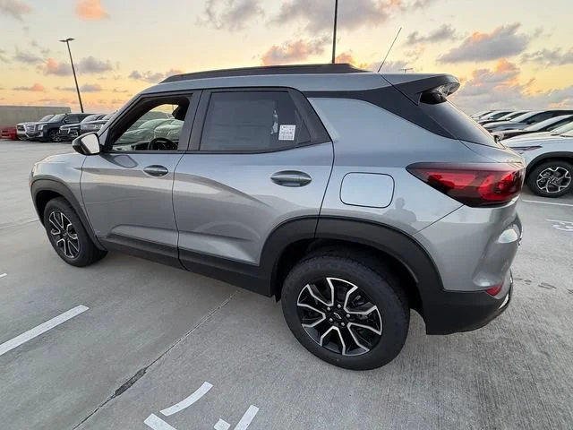 2026 Chevrolet Trailblazer Activ - Photo 9