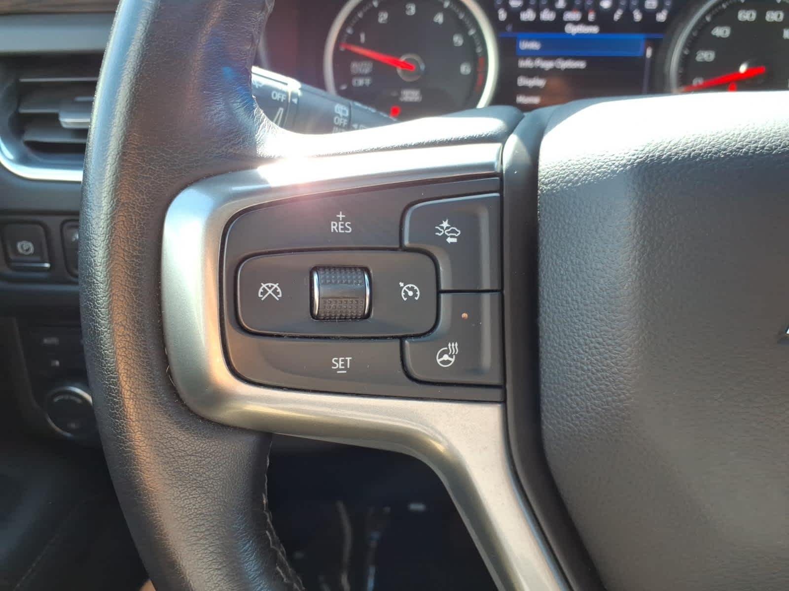 Used 2021 Shadow Gray Metallic Chevrolet Z71 image 24