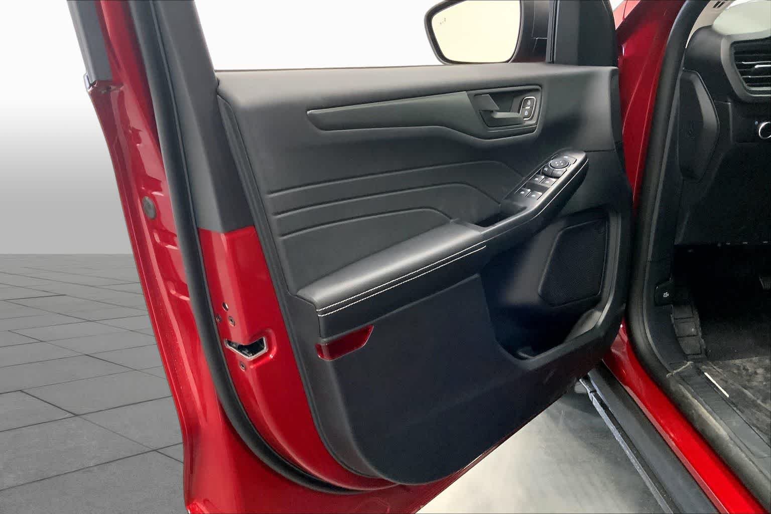 Used 2026 Rapid Red Metallic Tinted Clearcoat Ford Active image 10