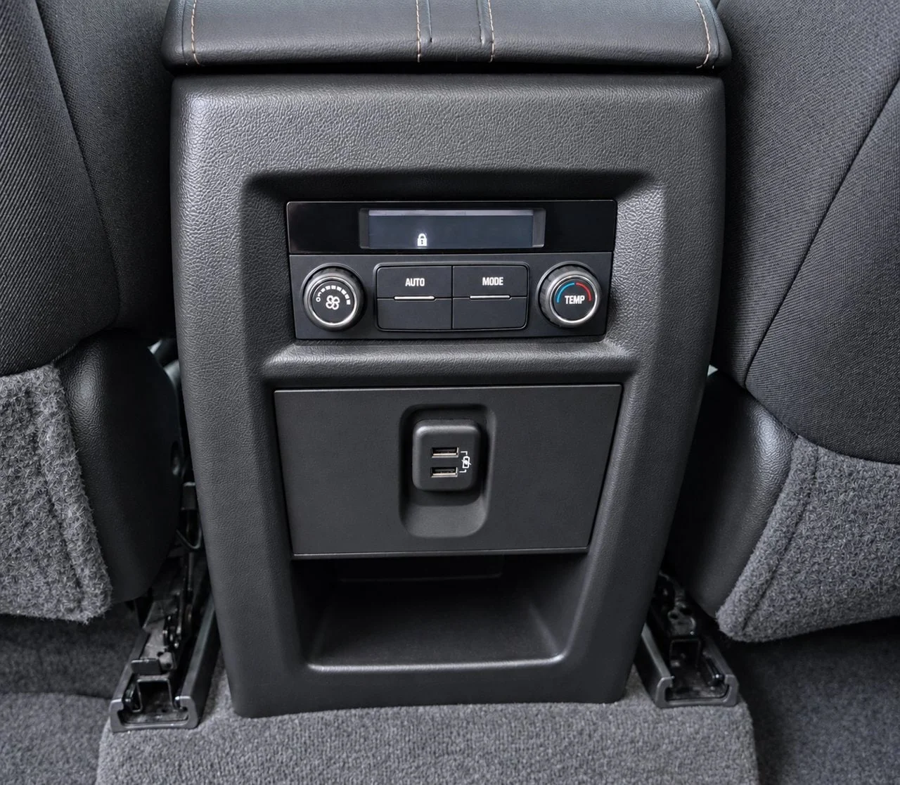 Used 2021 Silver Ice Chevrolet LT Cloth w/1LT image 25