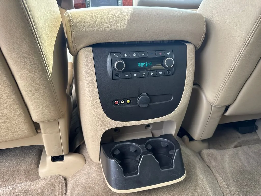 Used 2011 Gold Mist Metallic Chevrolet LT image 22