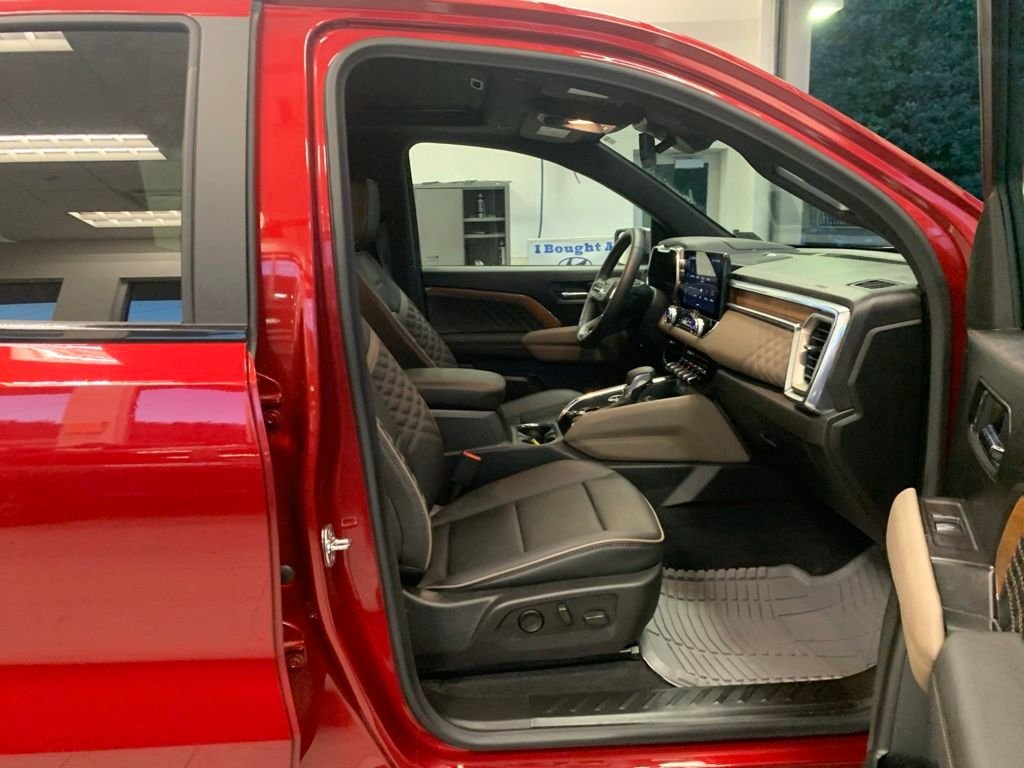 2025 GMC Canyon Denali - Photo 21