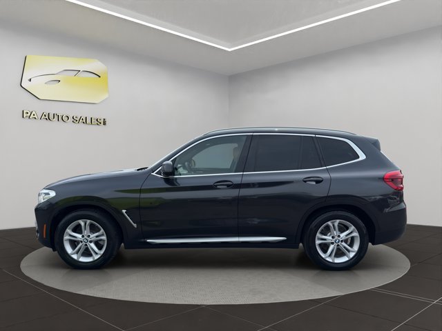 Used 2021 Dark Graphite Metallic BMW xDrive30i image 4