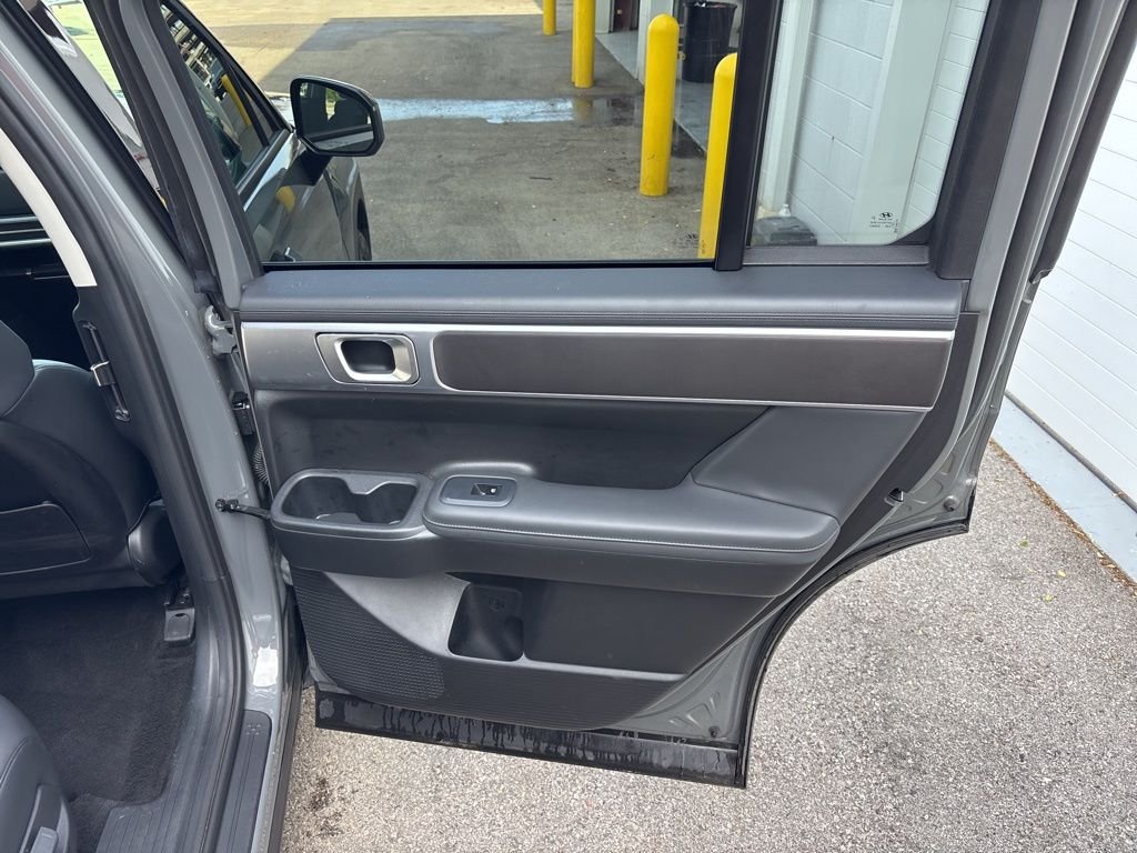 Used 2025 Gray Hyundai SEL image 41