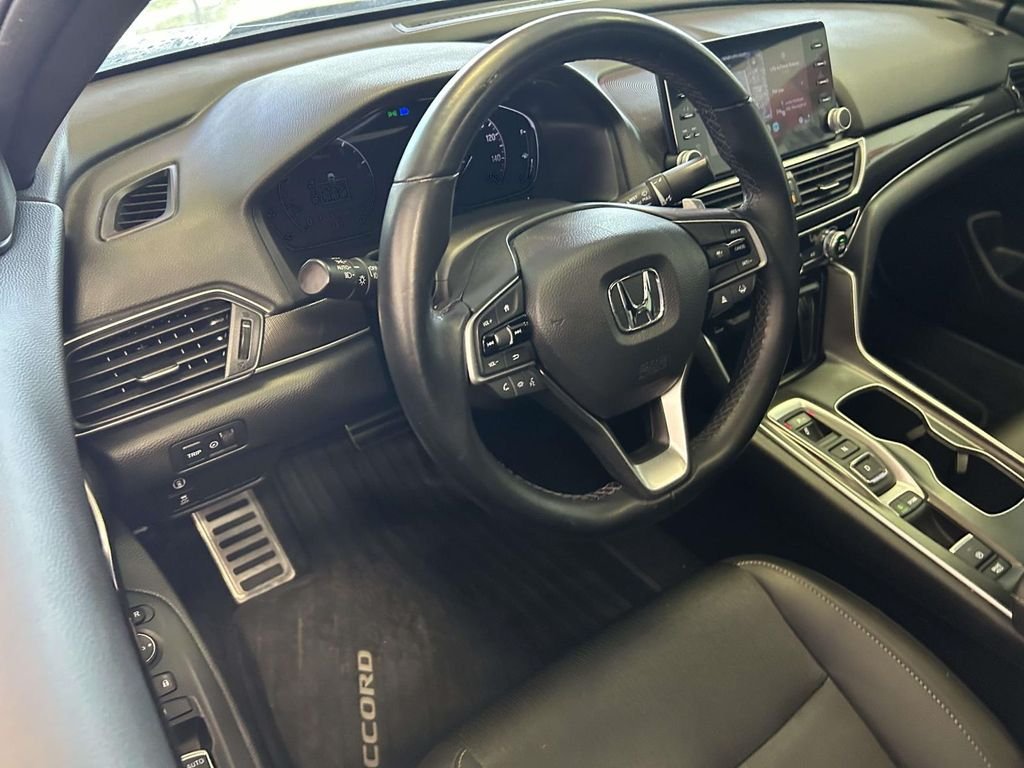 Used 2022  Honda Sport 2.0T image 13