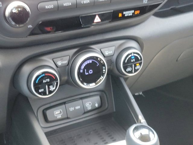 New 2026 Silver Hyundai SEL image 17