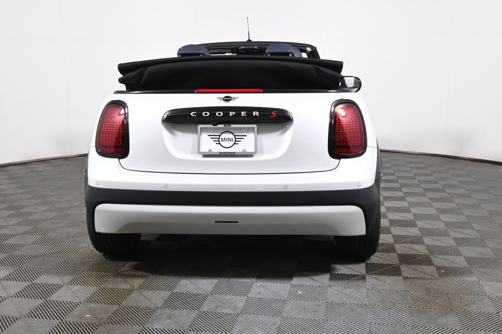 2026 MINI Convertible S - Photo 14