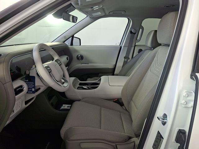 New 2026 White Hyundai SE FWD image 14
