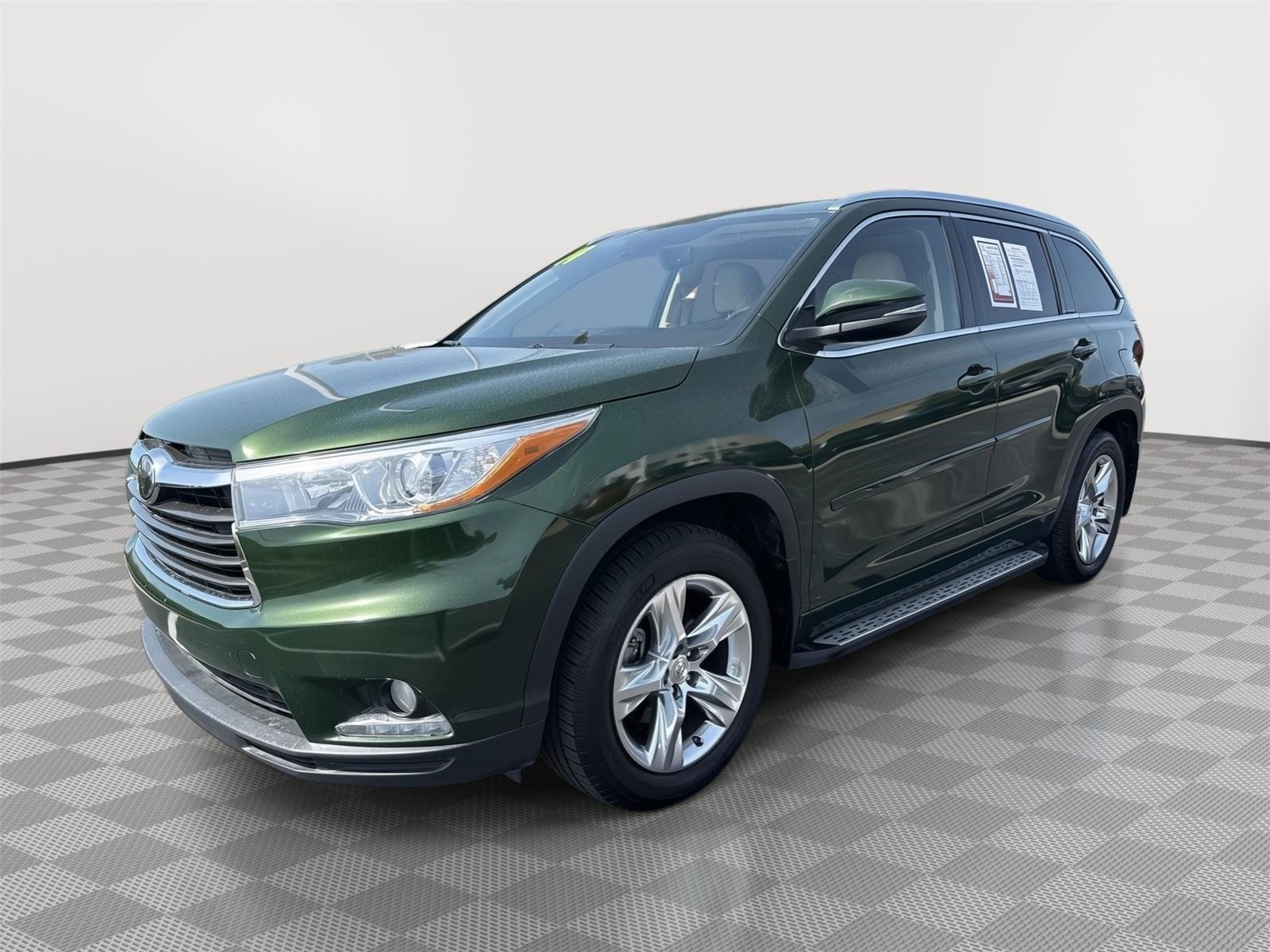 Used 2014 Toyota Highlander Limited Platinum with VIN 5TDDKRFH4ES031575 for sale in Kansas City