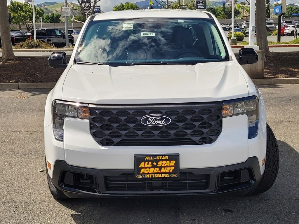 New 2026 Oxford White Ford XLT image 2