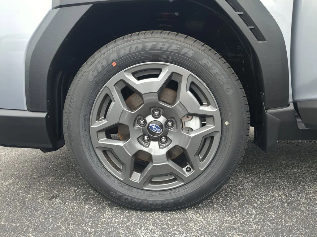 New 2026 ICE SILVER METALLIC Subaru Premium image 33