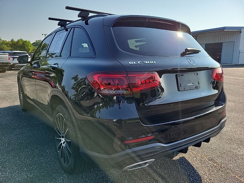 Used 2022  Mercedes-Benz GLC 300 image 5