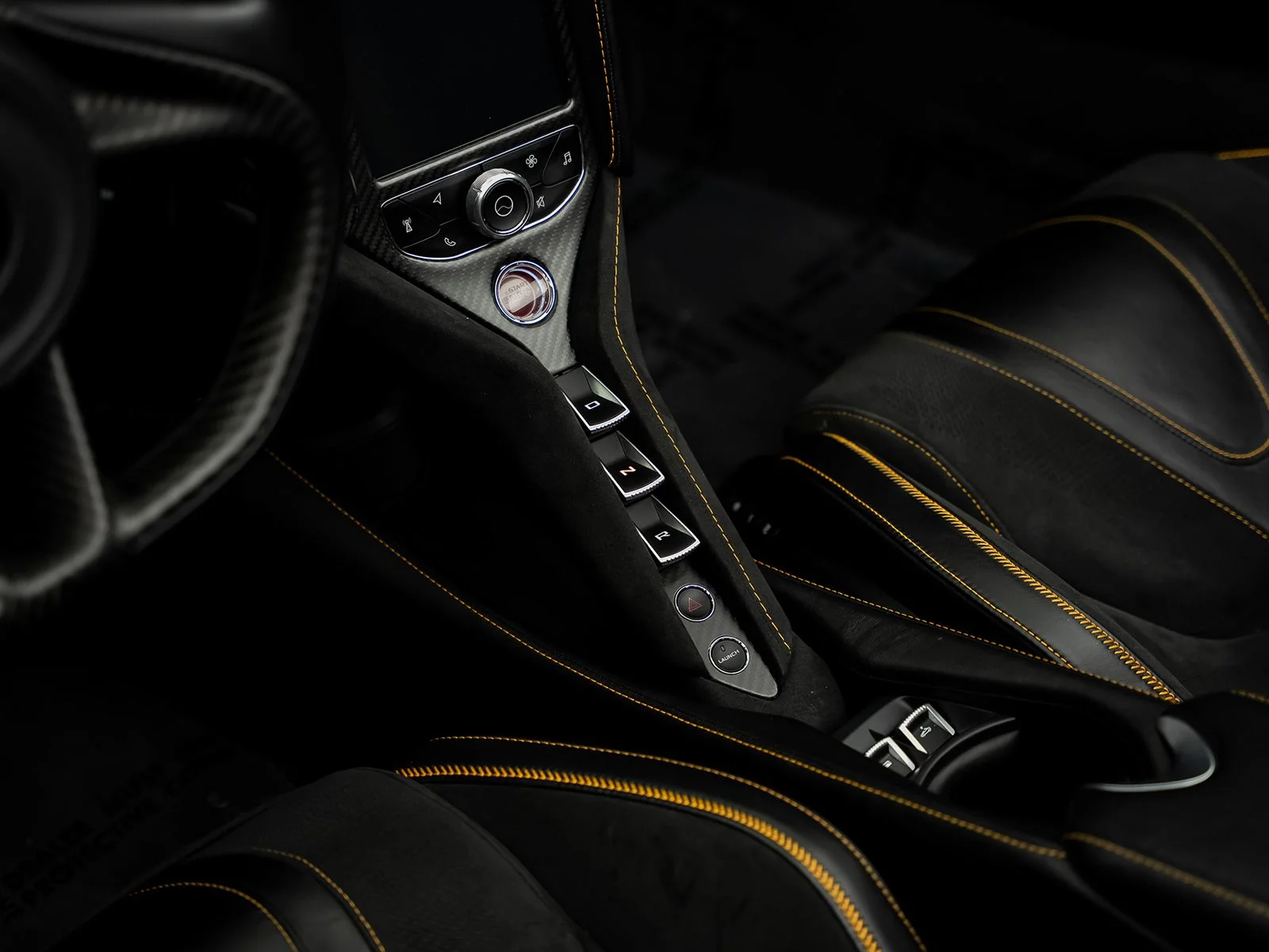 Used 2022 Orange McLaren Performance image 59