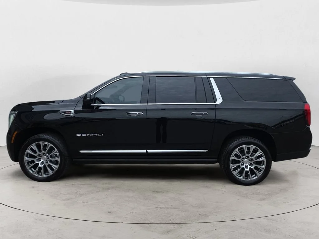 Certified Used 2025 Onyx Black GMC Denali image 8