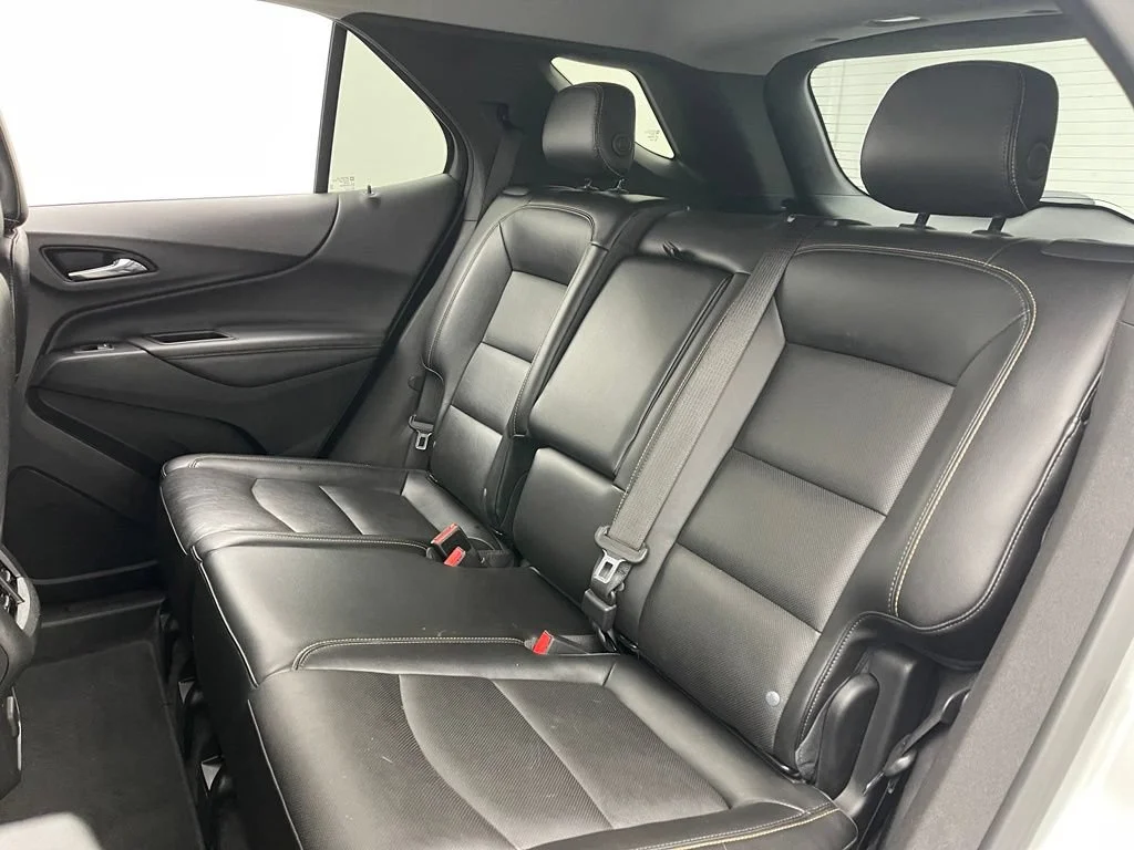 Used 2020 SILVER ICE METALLIC Chevrolet Premier image 39