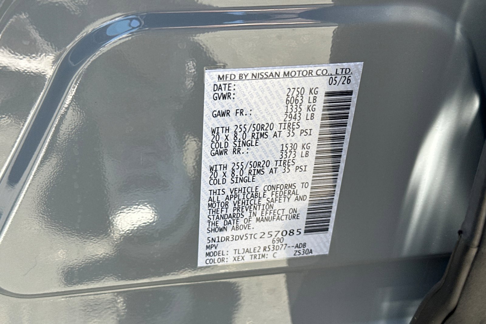 New 2026 Boulder Gray Pearl/Super Black Nissan Platinum image 28