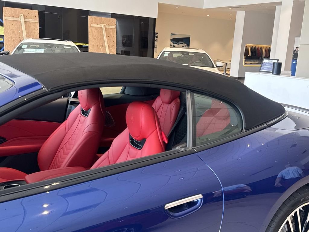 New 2026 Blu Emozione Maserati  image 31