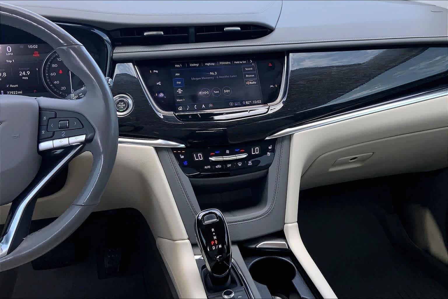 Pre-Owned 2020 Cadillac XT6 FWD Premium Luxury
