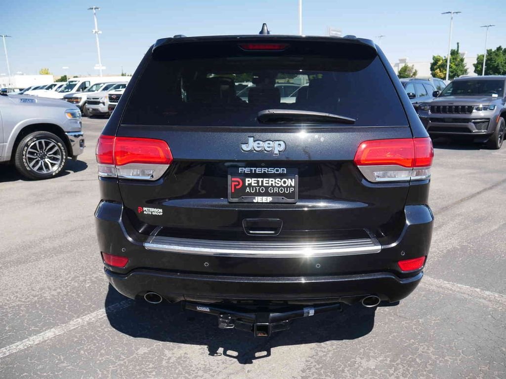 Used 2015 Black Jeep Overland image 19