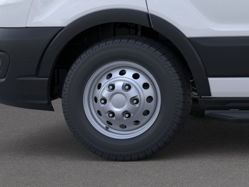 New 2026 Oxford White Ford XL image 19