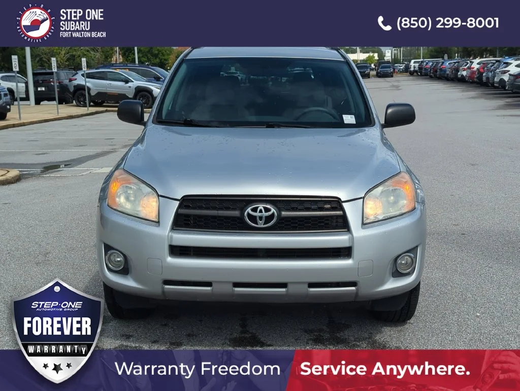 Used 2012 Silver Toyota Base image 10