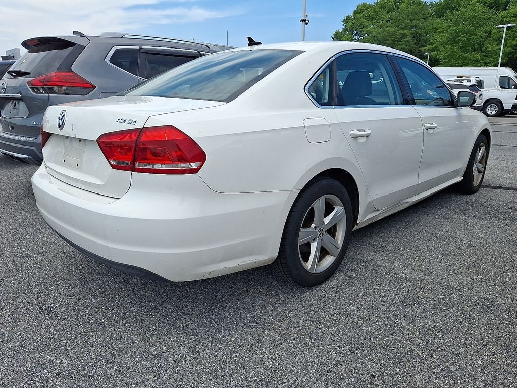 Used 2013 White Volkswagen TDI SE image 6