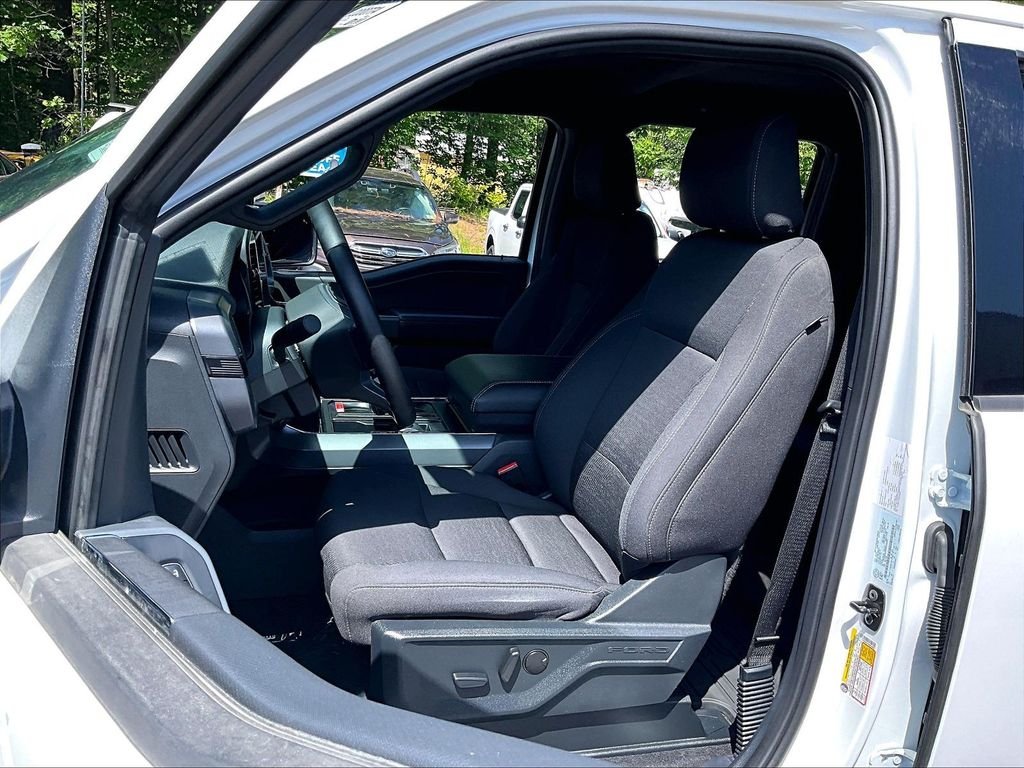 Used 2025 White Ford XLT image 10